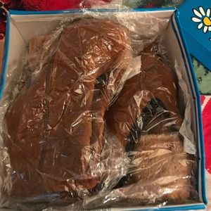 Brown women suede 8.5 boots heels